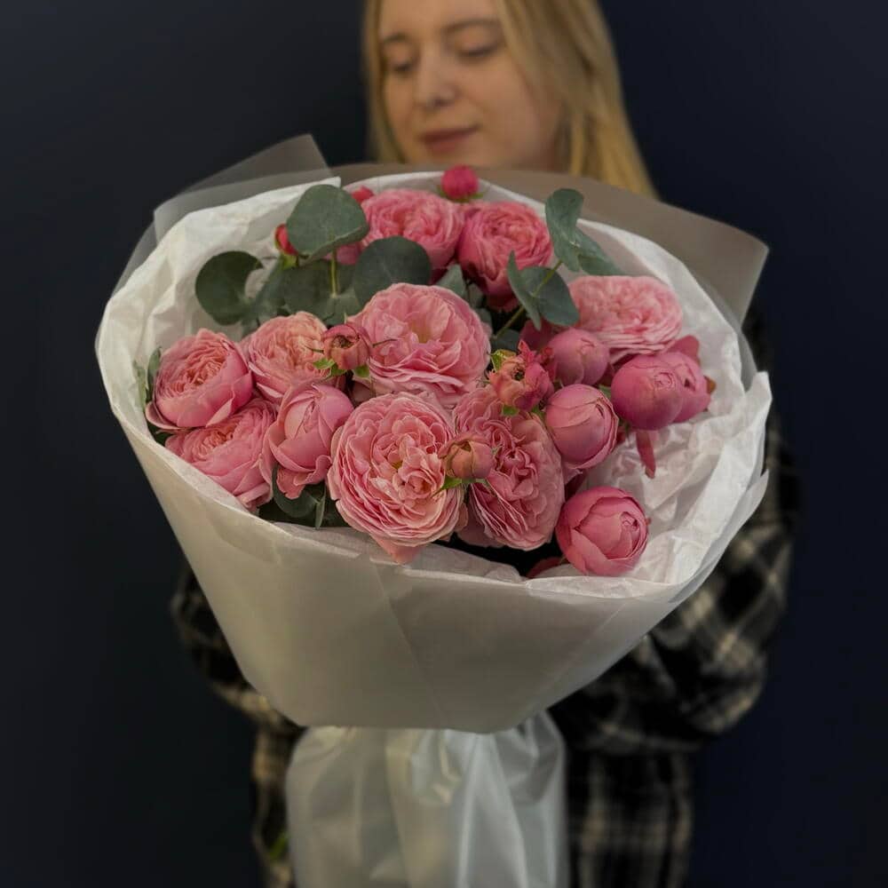 «Silva Pink» из кустовой пионовидной розы, 5 штук